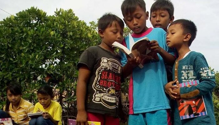 Kalimah Thayyibah dan Khabisah di Era Digital: Tafsir Sosial atas Surah Ibrahim 24–30